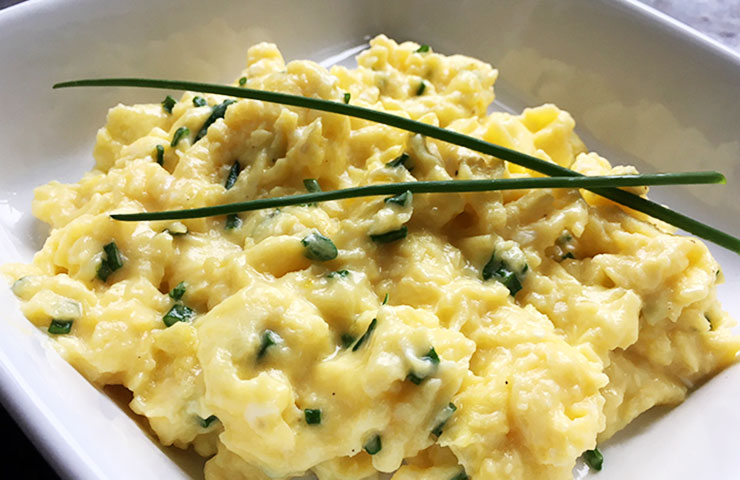 the perfect scrambled&nbsp;eggs